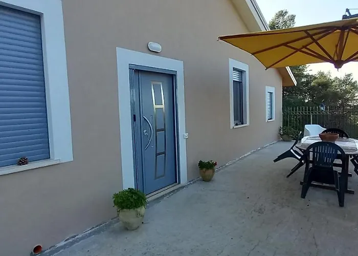 La Custarella Di Paestum