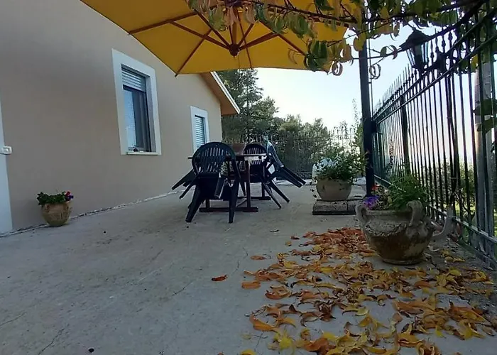 La Custarella Di Paestum